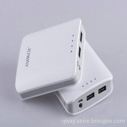 Portable Power Bank with 10,400mAh Samsung 18650 and 500-time Recycling Time